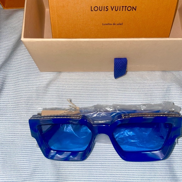 Louis Vuitton Millionaires Sunglasses - Picture 2 of 8